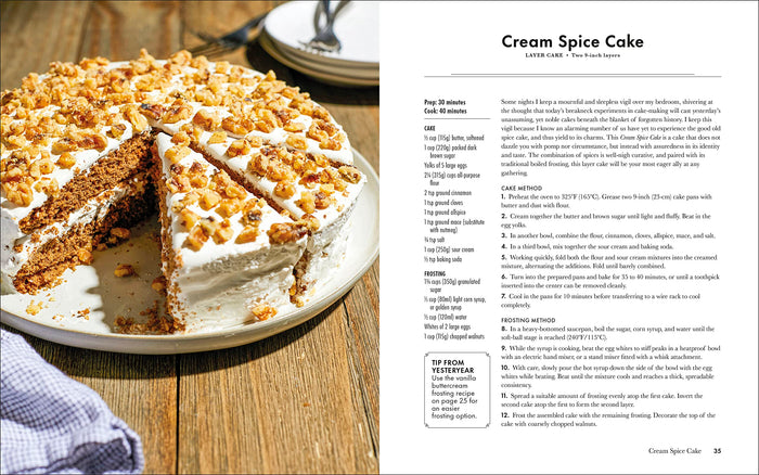 Baking Yesteryear: The Best Recipes from the 1900s to the 1980s (B. Dylan Hollis)