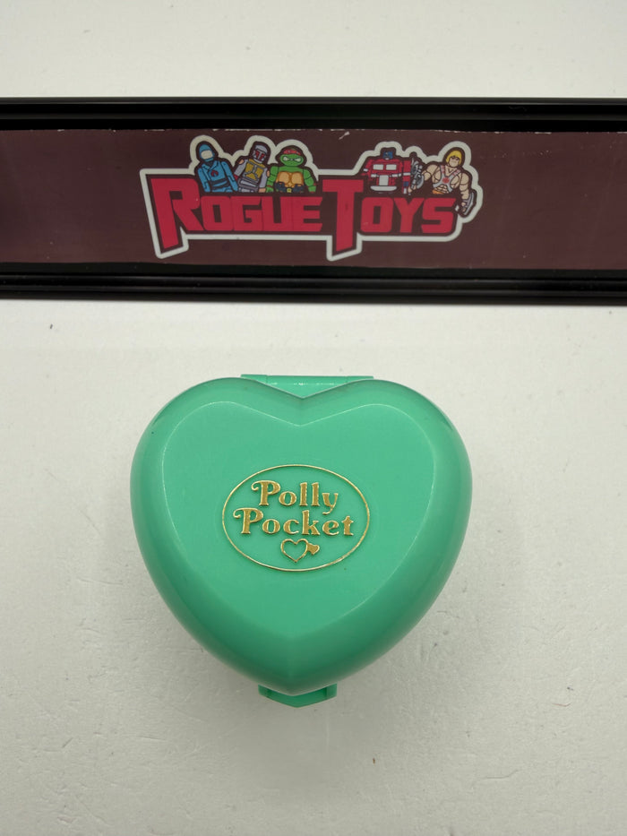 Bluebird Toys Polly Pocket Midge’s Bedtime Ring Case