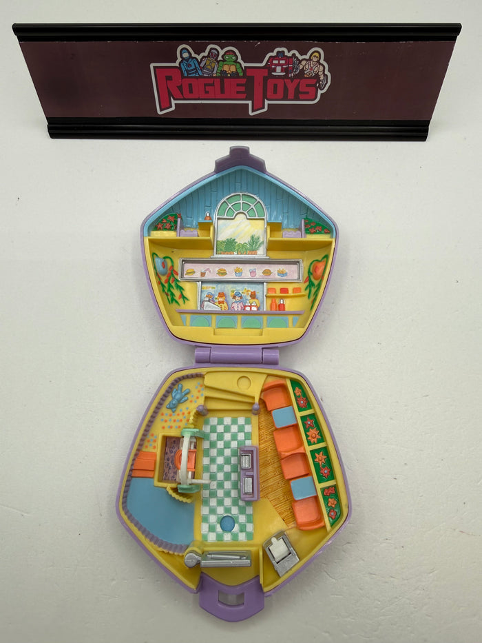 Bluebird Toys Polly Pocket Polly’s Fast Food Restaurant
