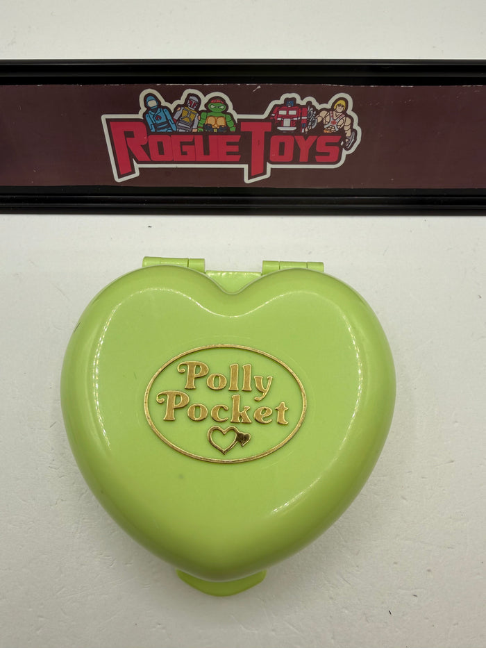 Bluebird Toys Polly Pocket Polly’s Pony Club