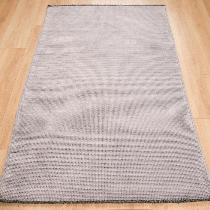 Capri Serisi Sade Desenli Makine Dokuma Halı — 120x180 cm