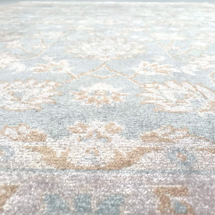 Çerçeve Desenli Tezgah Dokuma Halı — çiçek desenli