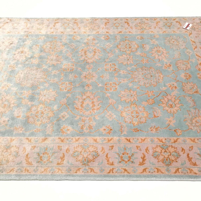 Çerçeve Desenli Tezgah Dokuma Halı — klasik desen