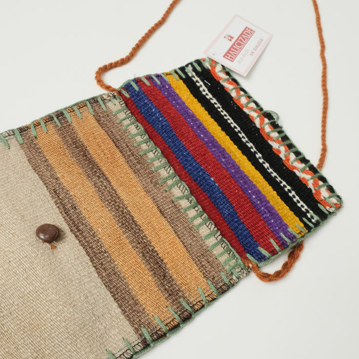 Çok Renkli El Dokuma Yün Kilim Çanta — etnik desenli