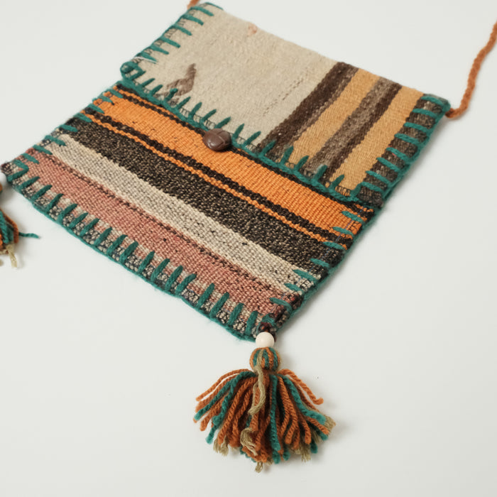 Çok Renkli Otantik El Dokuma Yün Kilim Çanta — el dokuma kilim