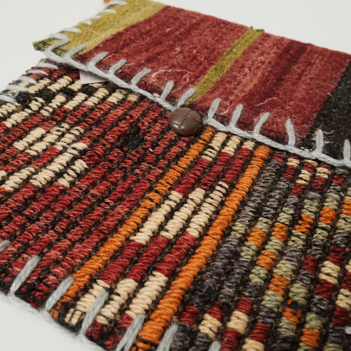 Çok Renkli Otantik El Dokuma Yün Kilim Çanta — Anadolu deseni