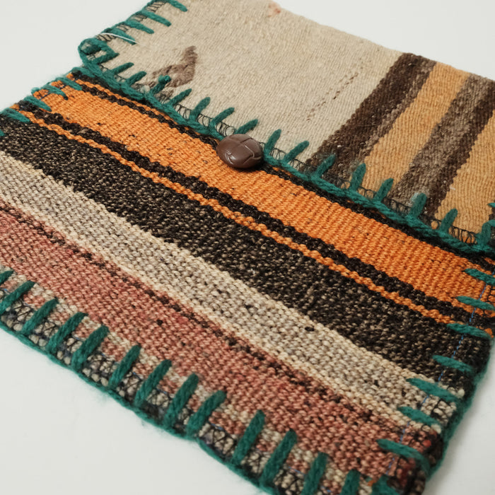 Çok Renkli Otantik El Dokuma Yün Kilim Çanta — Anadolu deseni