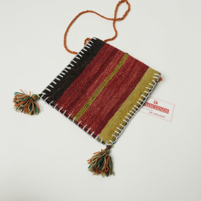 Çok Renkli Otantik El Dokuma Yün Kilim Çanta (2)