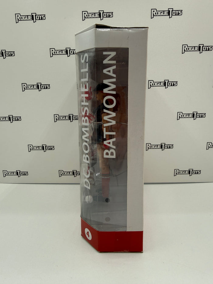 DC Collectibles DC Designer Series Ant Lucia DC Bombshells Batwoman