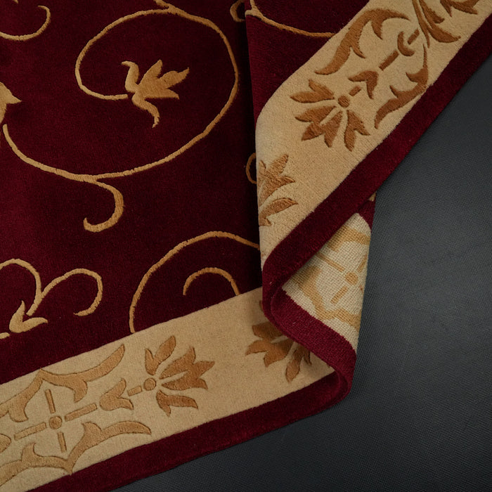 El Dokuma Çerçeve Desenli Bordo İpekli Halı
