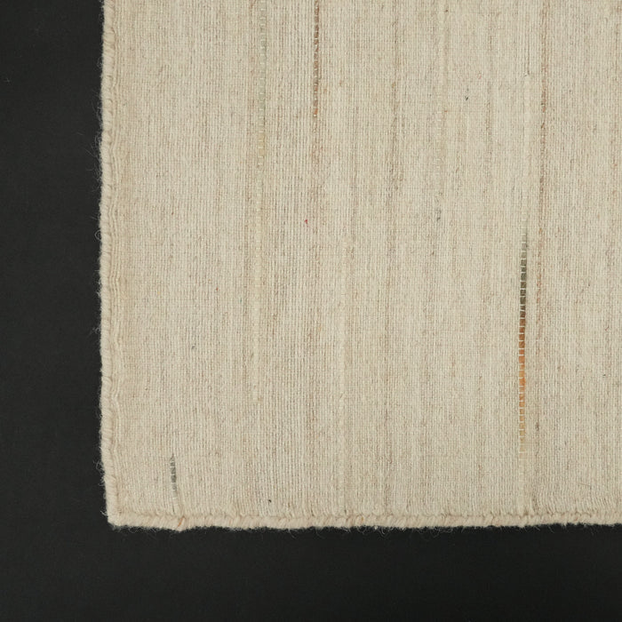El Dokuma Çizgi Desenli Beyaz Kilim — yün
