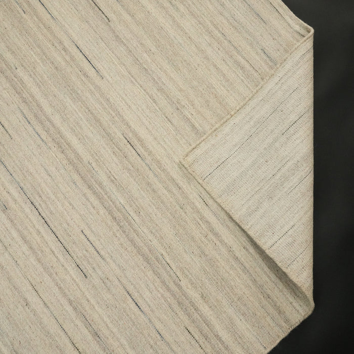 El Dokuma Çizgi Desenli Krem Kilim — modern tasarım