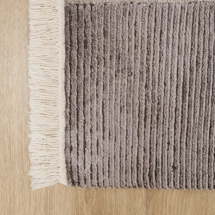 El Dokuma Damask Desenli Gümüş Bambu Halı — doğal elyaf