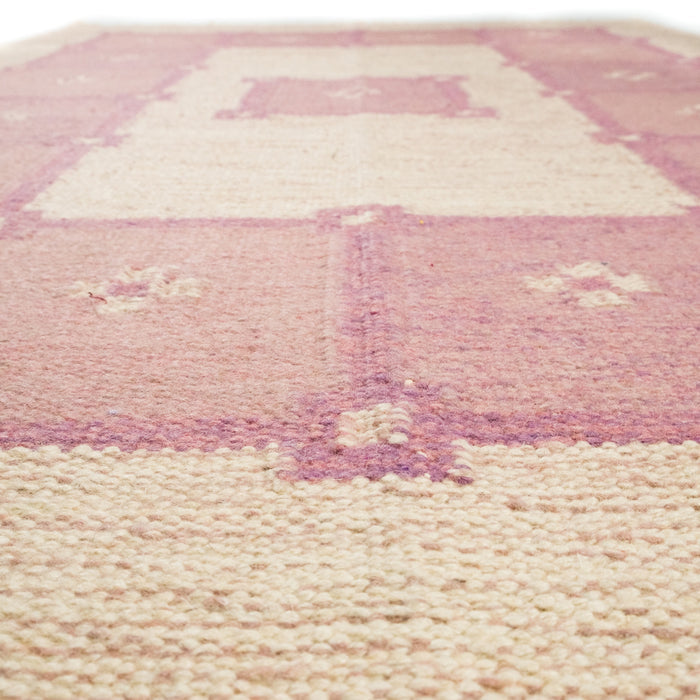 El Dokuma Geometrik Desenli Pembe Kilim — 140x200 cm