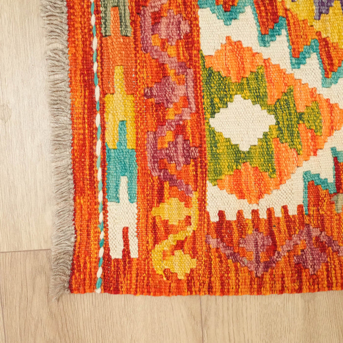 El Dokuma Otantik Desenli Renkli Yün Kilim — 100x142 cm