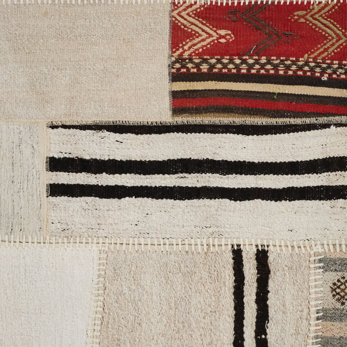 El Dokuma Patchwork Desenli Krem Kendir Halı — etnik desenli
