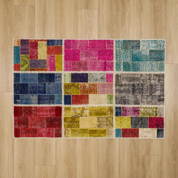 El Dokuma Patchwork Desenli Yün Rengarenk Modern Halı — 111x170 cm