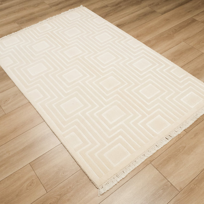 Geometrik Desenli El Dokuma Halı - Krem 121x185