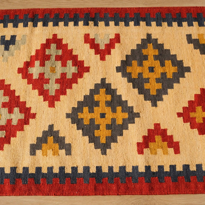 Geometrik Desenli El Dokuma Kilim — yün