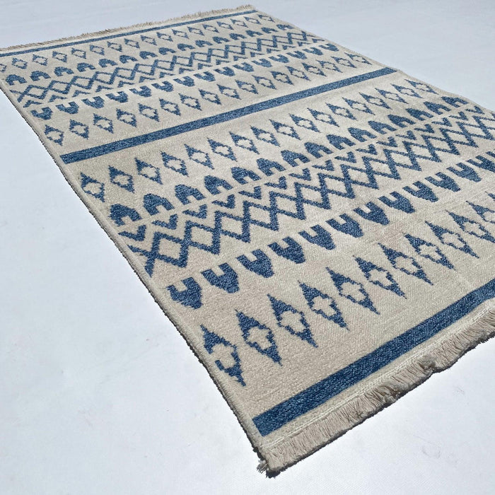 Geometrik Desenli Makine Dokuma Kilim