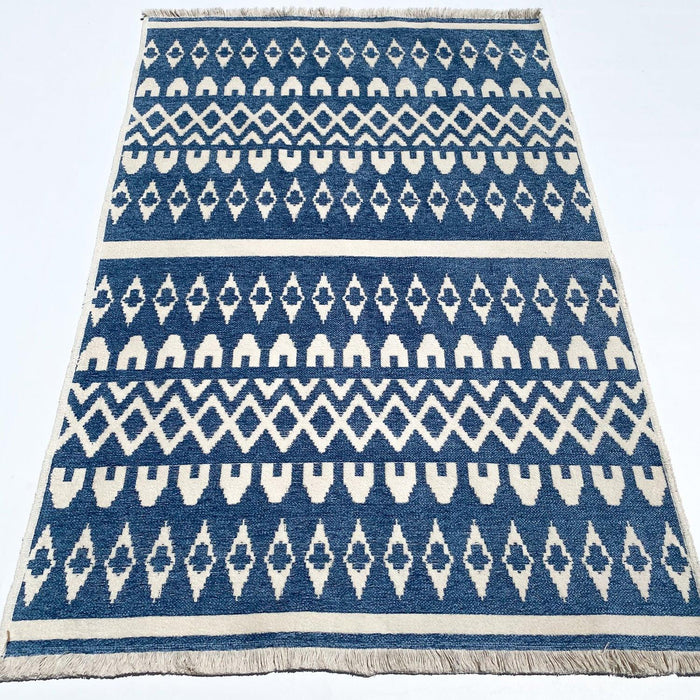 Geometrik Desenli Makine Dokuma Kilim
