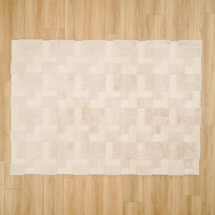 Geometrik Desenli Post Halı