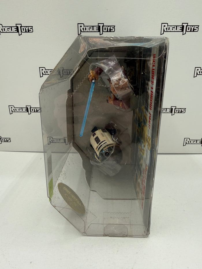 Hasbro Star Wars Droid Factory Plo Koon & R4-F5 (Walmart Exclusive)