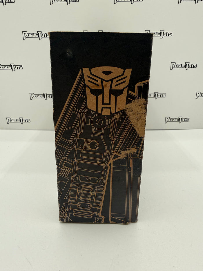 Hasbro Transformers Legacy Deluxe Class DK-3 Breaker