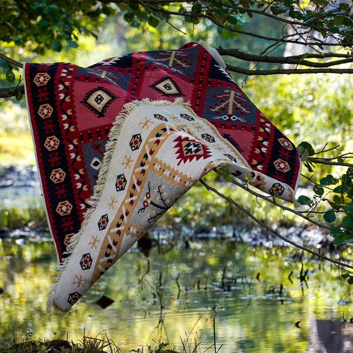Kehribar Serisi Makine Dokuma Anadolu Desenli Kırmızı Kilim — pamuk