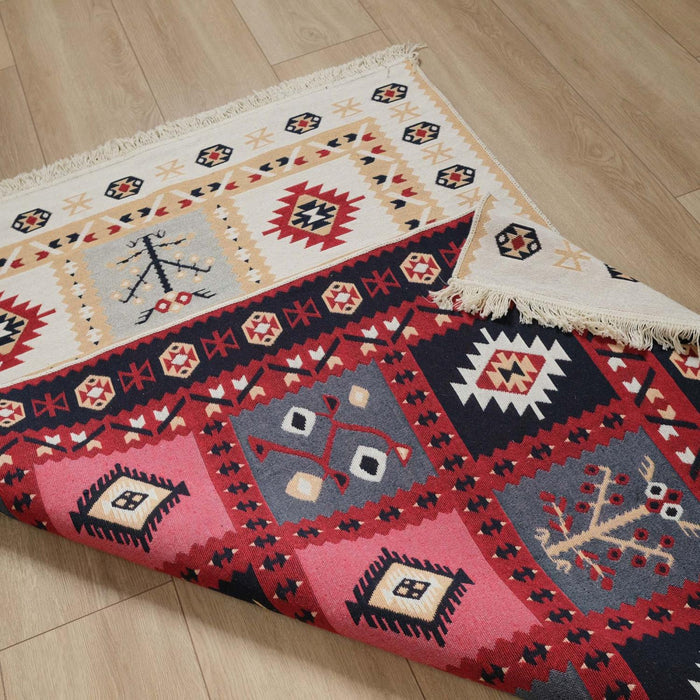 Kehribar Serisi Makine Dokuma Anadolu Desenli Kırmızı Kilim — mutfak halısı