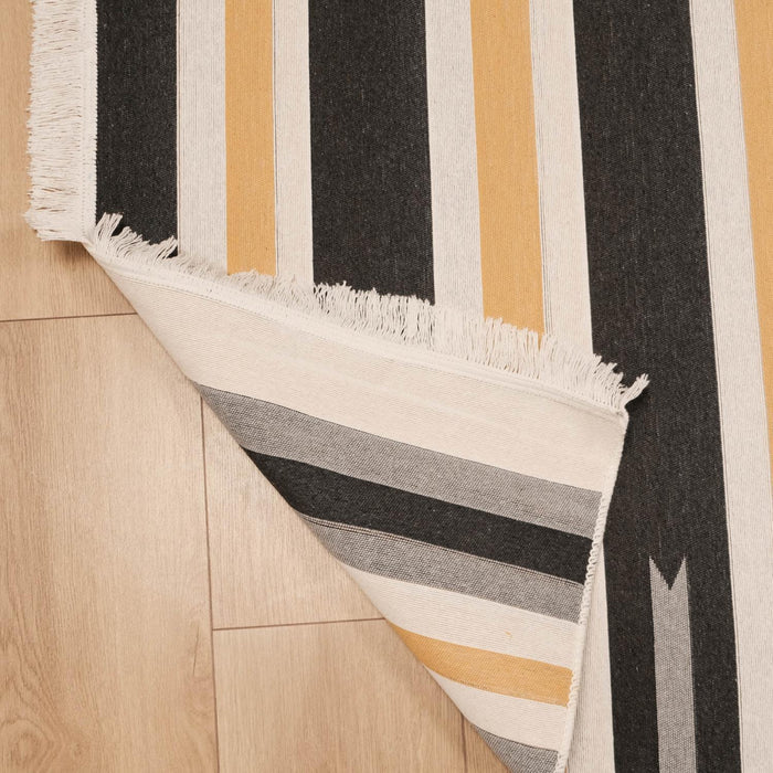 Kehribar Serisi Makine Dokuma Çizgi Desenli Gri Kilim