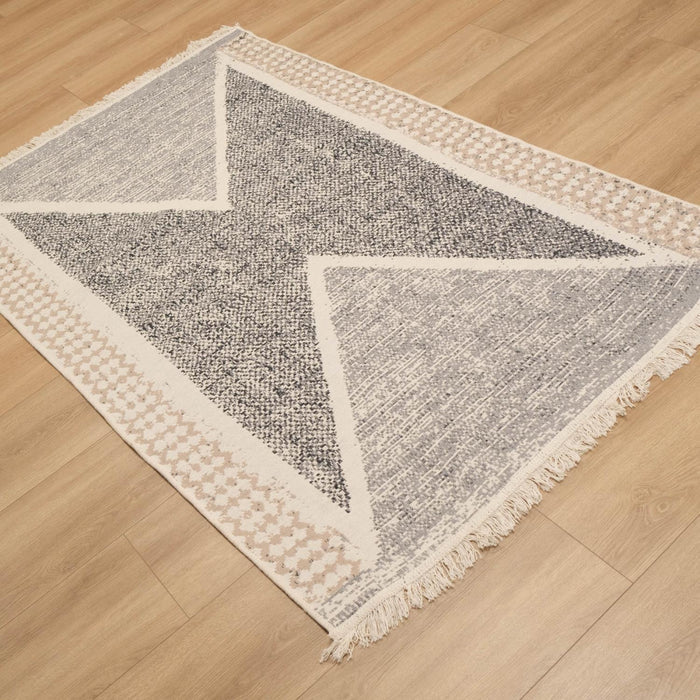 Kehribar Serisi Makine Dokuma Gri Geometrik Desenli Kilim