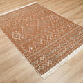 Kehribar Serisi Makine Dokuma İskandinav Desenli Kahverengi Kilim, 80x150 – 160x230 cm — Halıcızade