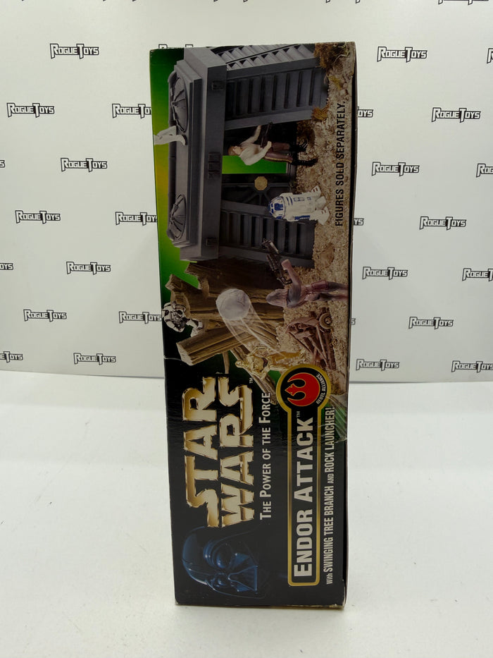 Kenner Star Wars The Power of the Force Rebel Alliance Endor Attack w/ Swinging Tree Branch & Rock Launcher!