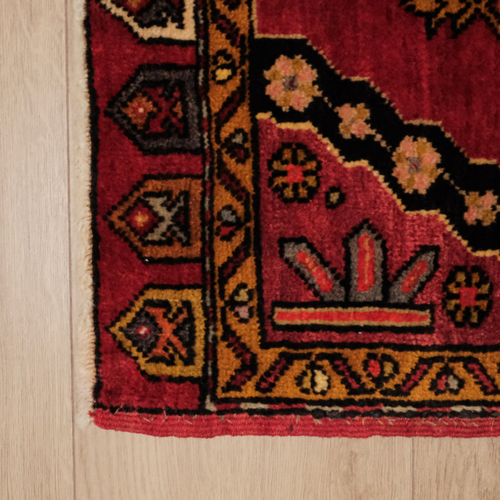 Konya İnlice Sandık Eskisi Köy Dokuma Anadolu Desenli Kırmızı Yün Yastık Halı — 57x107 cm