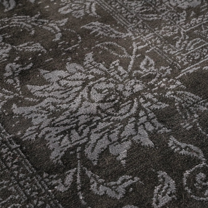 Lugano Serisi Makine Dokuma Uşak Desenli Siyah Halı
