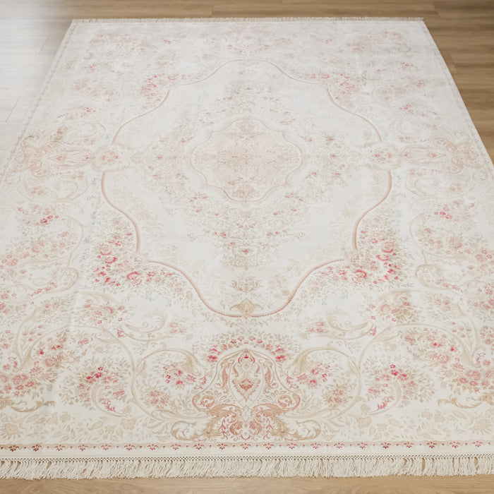 Makine Dokuma Çiçek Desenli Krem İpekli Halı — 90x150, 200x290 cm
