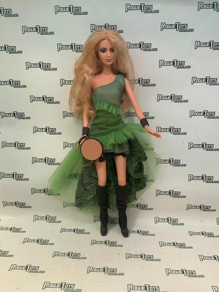 Mattel Barbie 2003 Shakira (Green Dress)
