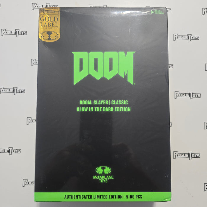 McFarlane Doom- Doom Slayer (Classic / GITD)