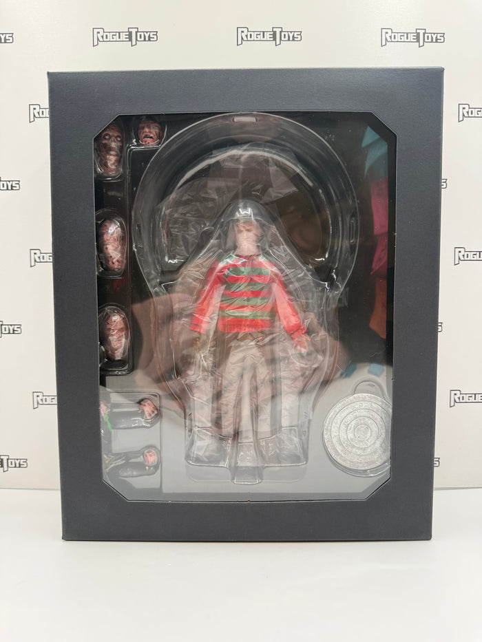 Mezco Toyz One:12 Collective A Nightmare on Elm Street Freddy Krueger