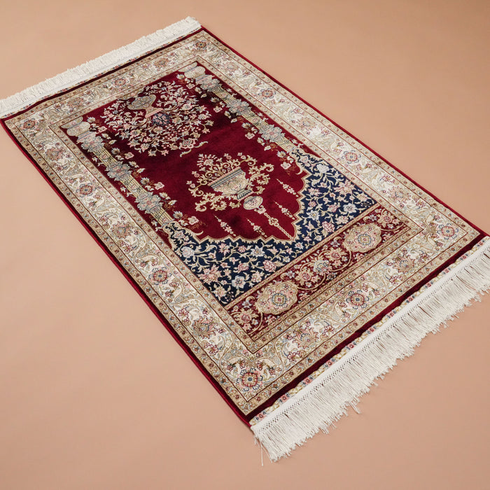 Mihrap Desenli Bordo Halı Seccade — viskon