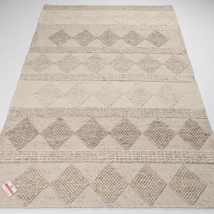 Örge Serisi Geometrik Desenli El Dokuma Halı — 80x150, 130x190, 170x240 cm
