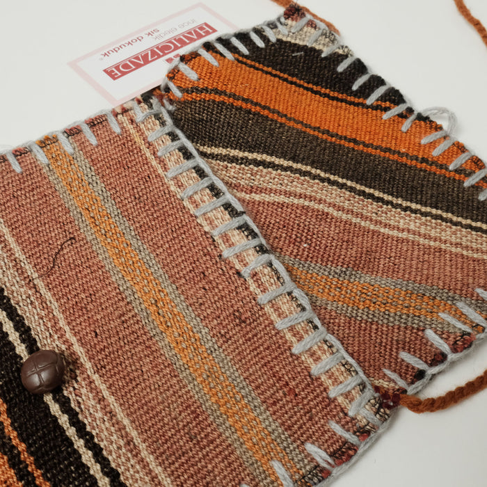 Otantik El Dokuma Anadolu Desenli Yün Kilim Çanta — etnik desenli