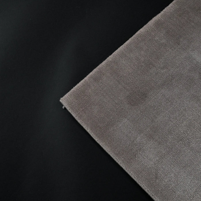 Sade Desenli Gri Viskon Halı — 80x150, 80x200, 160x230, 200x290 cm