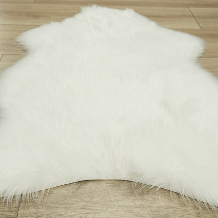 Sade Desenli Makine Dokuma Halı — 75x75, 75x100, 75x300 cm