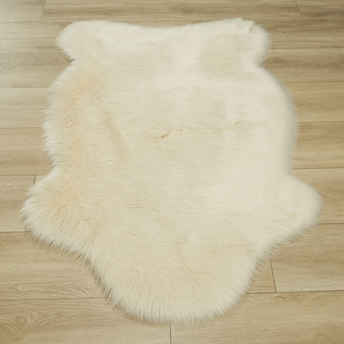 Sade Desenli Makine Dokuma Halı