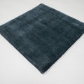 Tezgah Dokuma Sade Desenli %100 Yün Lacivert Halı, 45x45 cm — Halıcızade