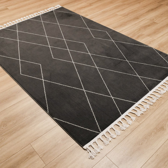 Urban Serisi Geometrik Desenli Siyah Sentetik Halı, 120x180 – 160x230 cm — Halıcızade