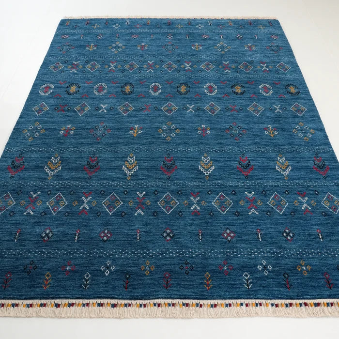 Urkum Serisi Otantik Desenli Mavi Yün Tezgah Dokuma Halı — 60x90, 90x150, 120x180, 90x300 cm
