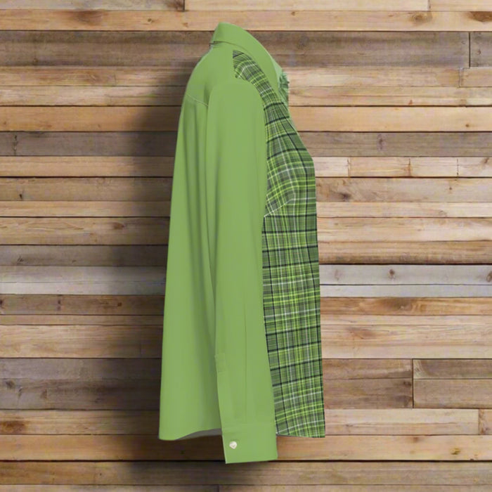 Women's Classic Green Plaid Button-Up Shirt - Cozy Corner